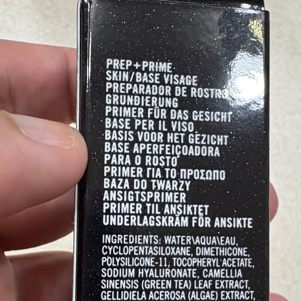 MAC Cosmetics Prep + Prime Skin Base Visage - Sleek Black - Picture 3 of 4